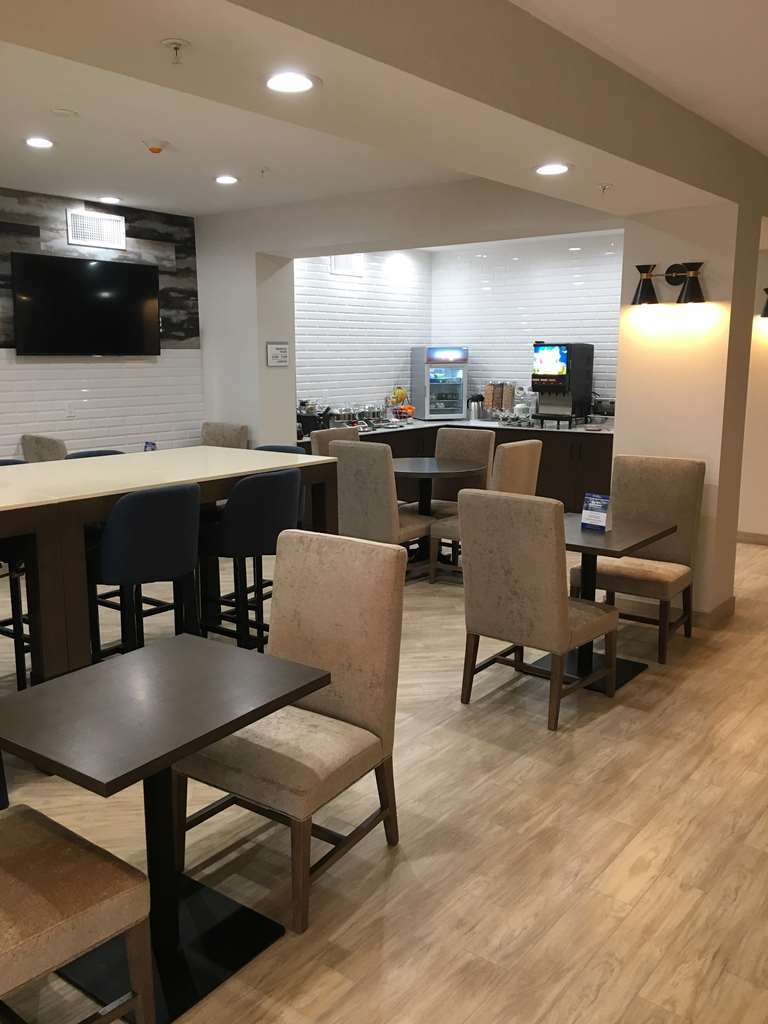 Best Western Plus New Barstow Inn & Suites מסעדה תמונה